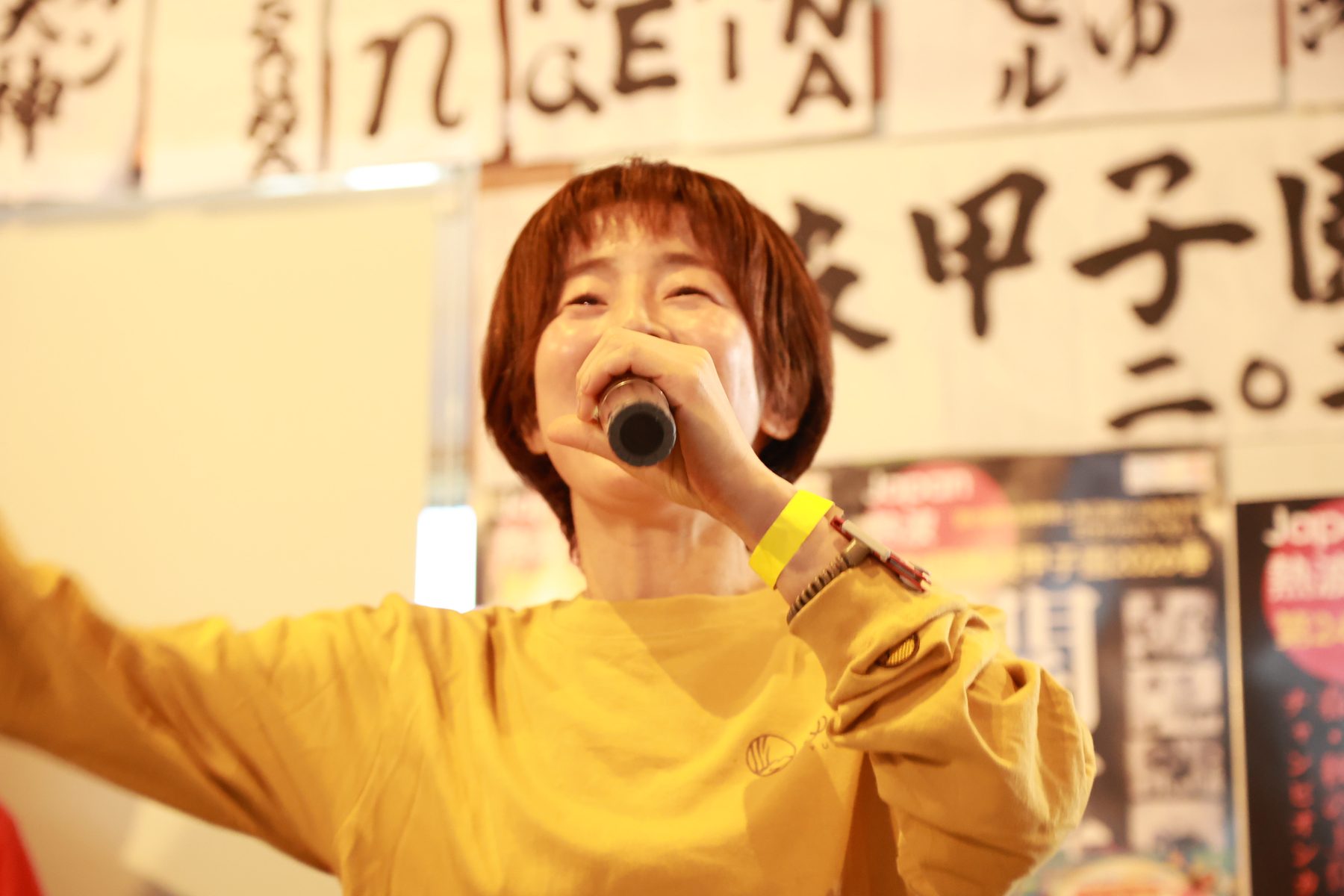 2026年春 熱波甲子園でマイクを持つ参加者